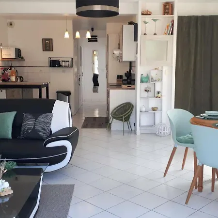 Vakantiehuis Verberie, 3 Pieces, 4 Personnes - Fr-1-526-24